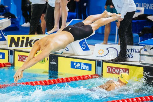 MELBOURNE, AUSTRALIA - DECEMBER 16: Flynn Zareb SOUTHAM (AUS) during the Men's 4x200m Freestyle final on day four of the 2022 FINA World Short Course Swimming Championships at Melbourne Sports and Aquatic Centre on December 16, 2022 in Melbourne, Australia