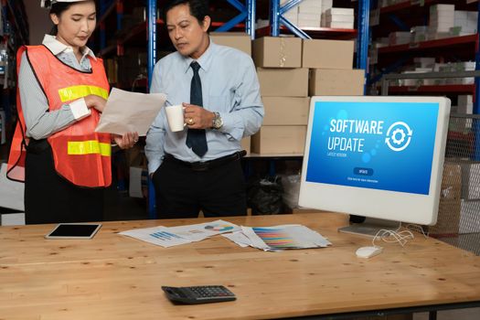 Software update on computer for modish version of device software upgrade