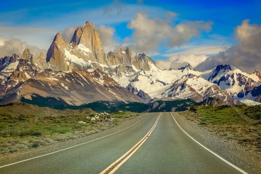 Highway Road to El Chalten, Fitz Roy, Patagonia Argentina, Los Glaciares, South America