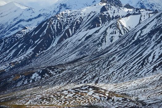 snow mountain landscape in denali national park