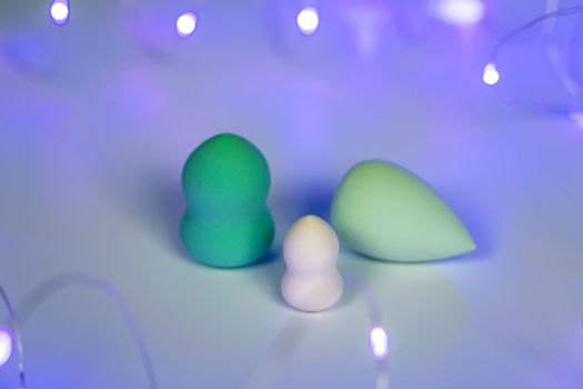cosmetic sponges. Makeup Blending sponge set for all kinds of cosmetics, foundation, powder.beauty Sponge for creams and powders.