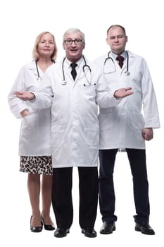 in full growth. group of leading medical specialists. isolated on a white background.