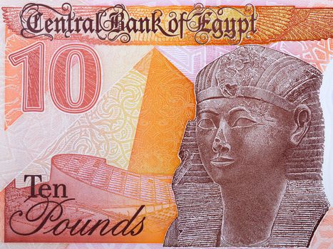  Statue of Hatshepsut from new Egyptian money - Ten Pounds