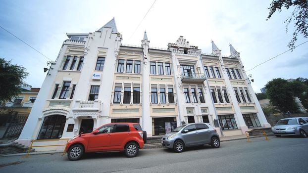 The central streets of Vladivostok and the architecture of the city.