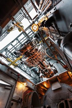 Installation of a gas turbine engine to generate electricity after repair and maintenance