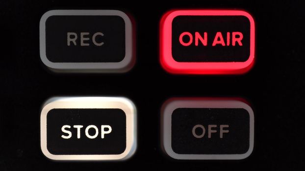 The button on the macro on air. The button lights up red. 4k