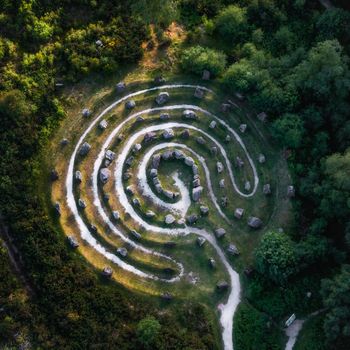 Stone labyrinth with 81 large rocks from quarries all over the Scottish Highlands, alignments with the variois positions of the sun and moon.