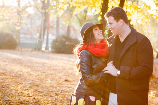 Happy in lov Beautiful gourgeous couple in autumn park