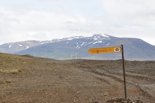 Road sign and F-road to lake Hagavatn in Iceland