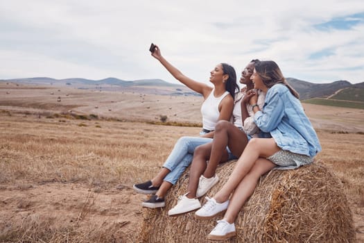 Selfie, bonding and friends in the countryside for holiday, live streaming travel and location. Freedom, happy and women with 5g connection and a photo for memory during a vacation in Portugal.