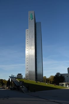 Drei-Scheiben-Haus high-rise building with silver facade in Dusseldorf, Germany