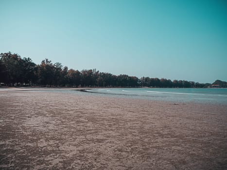 horizon scenics Calm sea beach with blue water ocean  blue sky