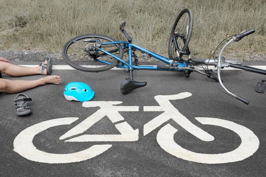 Two bicycle crash on bike lane