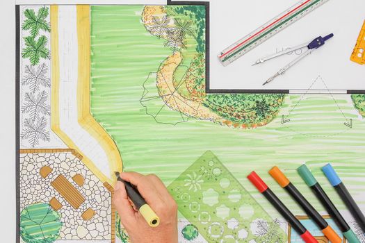 Backyard garden and pato design plan.