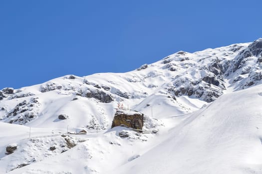 Snow-covered mountain peaks in Himalaya India. The Great Himalayas or Greater Himalayas probably is the highest mountain range of the Himalayan Range System.