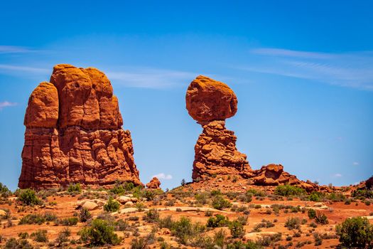 Balanced Rock and nearby rock formations in Arches National Park, Utah