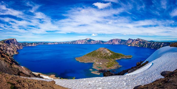 Crater Lake and Wizard Island viewed from west side, at watchman overlook trailhead