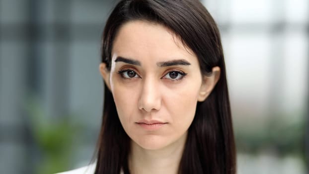 Close up portrait of a confident business woman