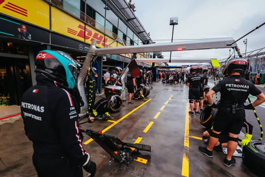 MELBOURNE, AUSTRALIA - MARCH 31: Mercedes-AMG PETRONAS Formula One Team at the 2023 Australian Formula 1 Grand Prix on 31st March 2023