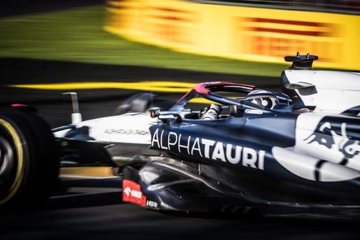 MELBOURNE, AUSTRALIA - APRIL 2: Nyck De Vries of the Netherlands drives the Scuderia AlphaTauri AT04 on race day during the 2023 Australian Grand Prix at Albert Park on April 2, 2023 in Melbourne, Australia.