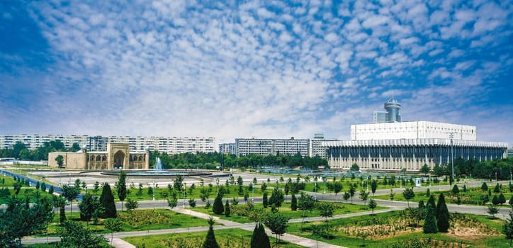 A wide-angle shot of the Friendship of People's Palace in Tashkent, Uzbekistan