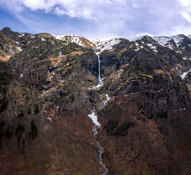 Big mountain waterfall. Vidimsko praskalo. Bulgaria niar Aprilci town