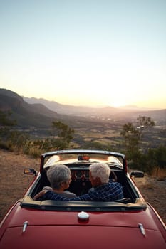 Early planning gave them an unforgettable traveling experience. a senior couple enjoying a road trip