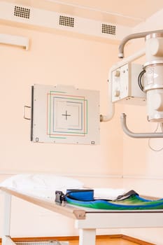 Medical linear accelerator in the therapeutic oncology