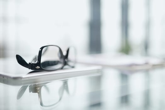 Front view of reading glasses with tortoiseshell frames