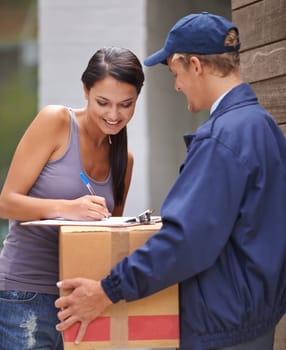 Smile, young woman and signing delivery from postman or exchange for logistics or keeping his client happy. Freight, box and lady at her front door for a package from a courier or shipping company.