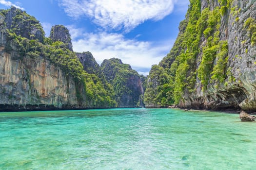 Landscape with Maya bay at Phi Phi Leh island, Thailand