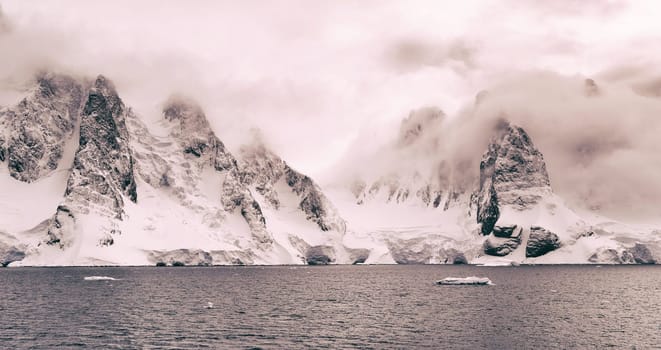 Magical Lemaire,Antarctica pictures