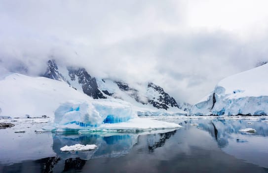 Magical Lemaire,Antarctica pictures