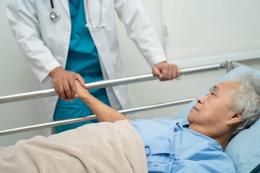 Doctor checking the patient lie down on a bed in the hospital, healthy strong medical concept.