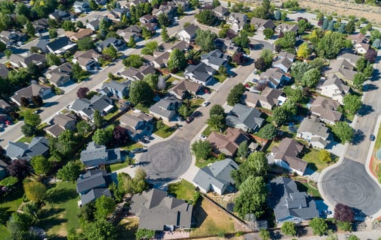 Aerial view of houses at the end of a cul de sac