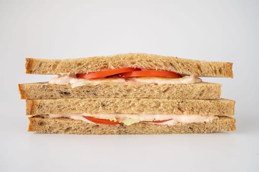 Sandwich with fresh tomato and sauce