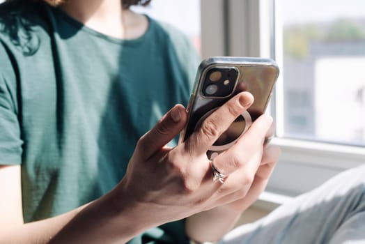 Connected and Productive: Woman Using Smartphone for Business and Freelancing - Office Workplace, Internet Marketing, Entrepreneurial Spirit, Technology in Action.