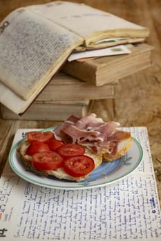 concept of concentration and fast snack while reading and writing