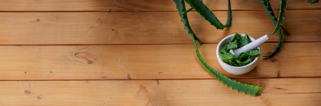 Natural moisturizer for skin care with fresh aloe vera. Selective focus