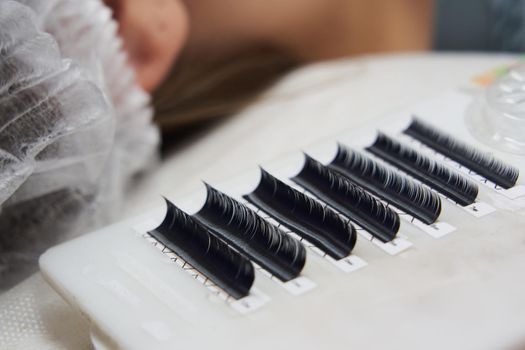 Eyelash extension procedure, Lashes set of different sizes