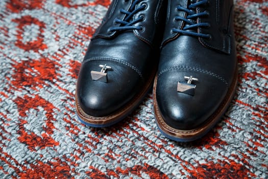 men's wedding accessories on the wedding day