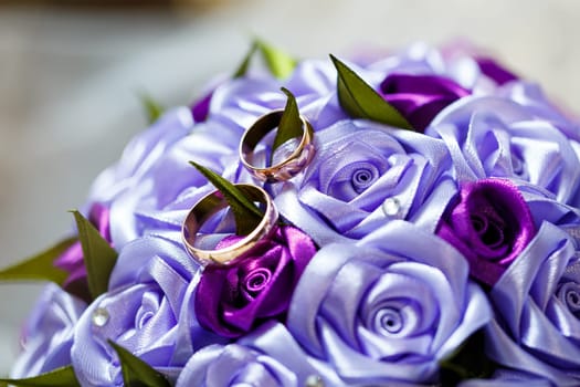 Golden wedding rings for newlyweds