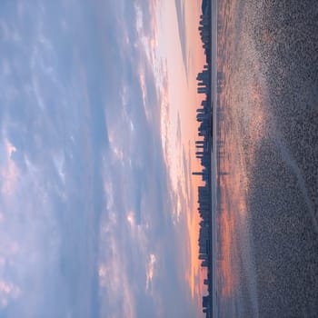 cloud,daytime,evening,horizon,morning,river,sea,shore,sky,water