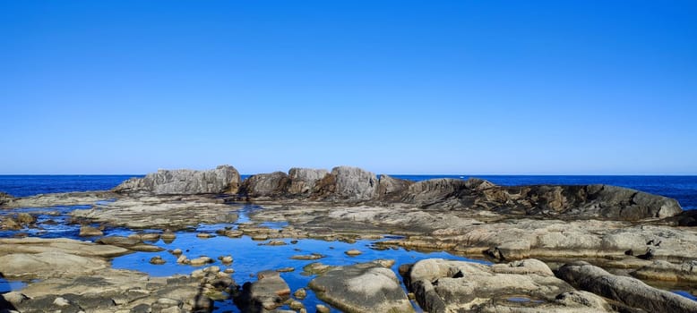 skyblue,oceanview,Rock,strangeview,scenery,prettyview,Sea,blue,beutiful,indigo,landscape