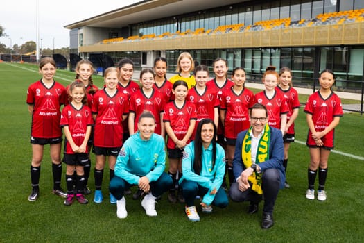 MELBOURNE, AUSTRALIA - JULY 03: Matildas Alex Chidiac, Steph Catley with Sports Minister Steve Dimopoulous and children from Eltham Redbacks FC at the official opening of the Australian Matildas training facility and FIFA 2023 Women's World Cup squad announcement at La Trobe University on July 03, 2023 in Melbourne, Australia.