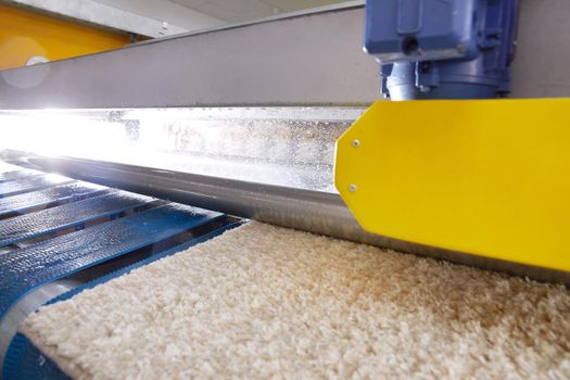 Process of working on automatic machine for dirty carpet washing and dry cleaning