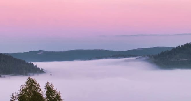 Sunrise over the mountains. Sun Rising over Mountains download photo