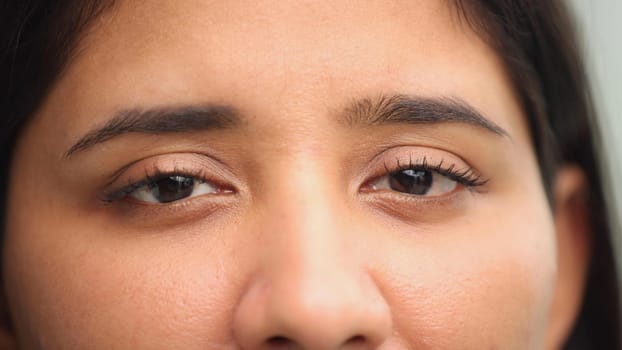 eyes smiling hispanic girl macro eyes closeup