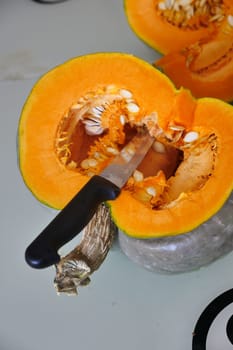 The benefits of fresh orange-colored pumpkin, human health and the benefits of pumpkin,