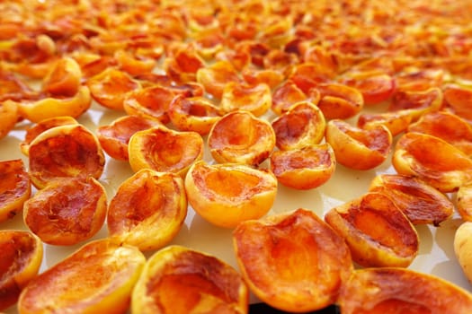 homemade apricot drying process, fruit drying process in summer, drying fruit in the sun,